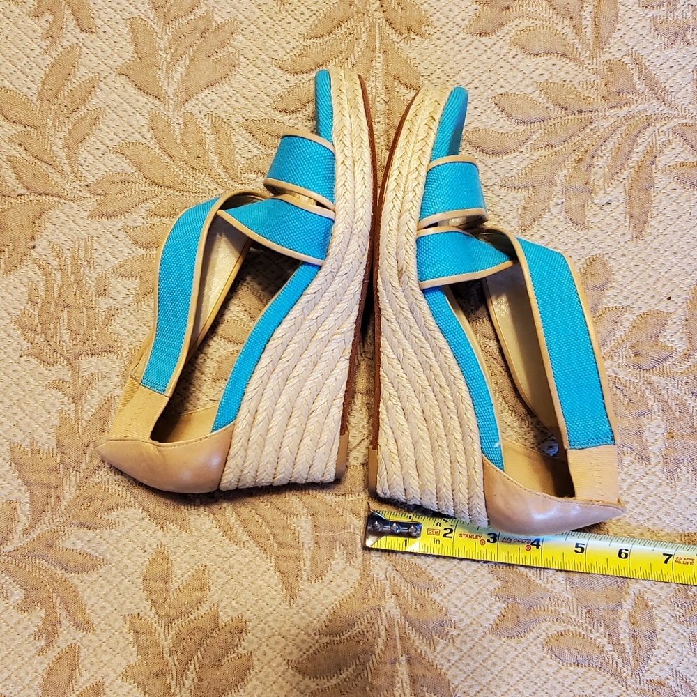 TARYN ROSE WEDGE SALDALS - Picture 8 of 10